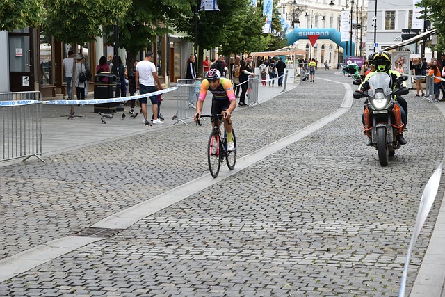 过激的反应 过激的反应